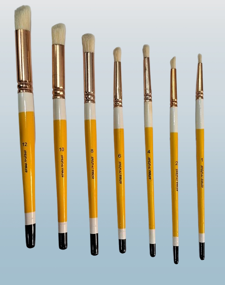 Qatalitic 7 Pcs Wooden Handle Deerfoot Paint Brush, Set of 7 Brush Size (1,2,4,6,8,10,12), for Canvas, Watercolour, Acrylic and Oil Painting