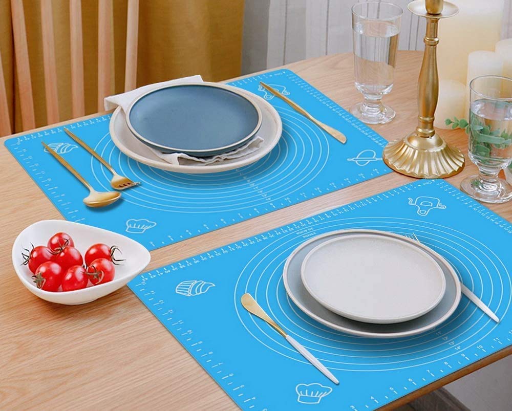 Qatalitic Silicone Baking Mat Roti mat Silicone Chapati Atta Kneading Mat Non - Stick Fondant Rolling Mat Stretchable for Kitchen Roti Chapati Cake – Multicolor (Baking Mat 50 * 40 cm)